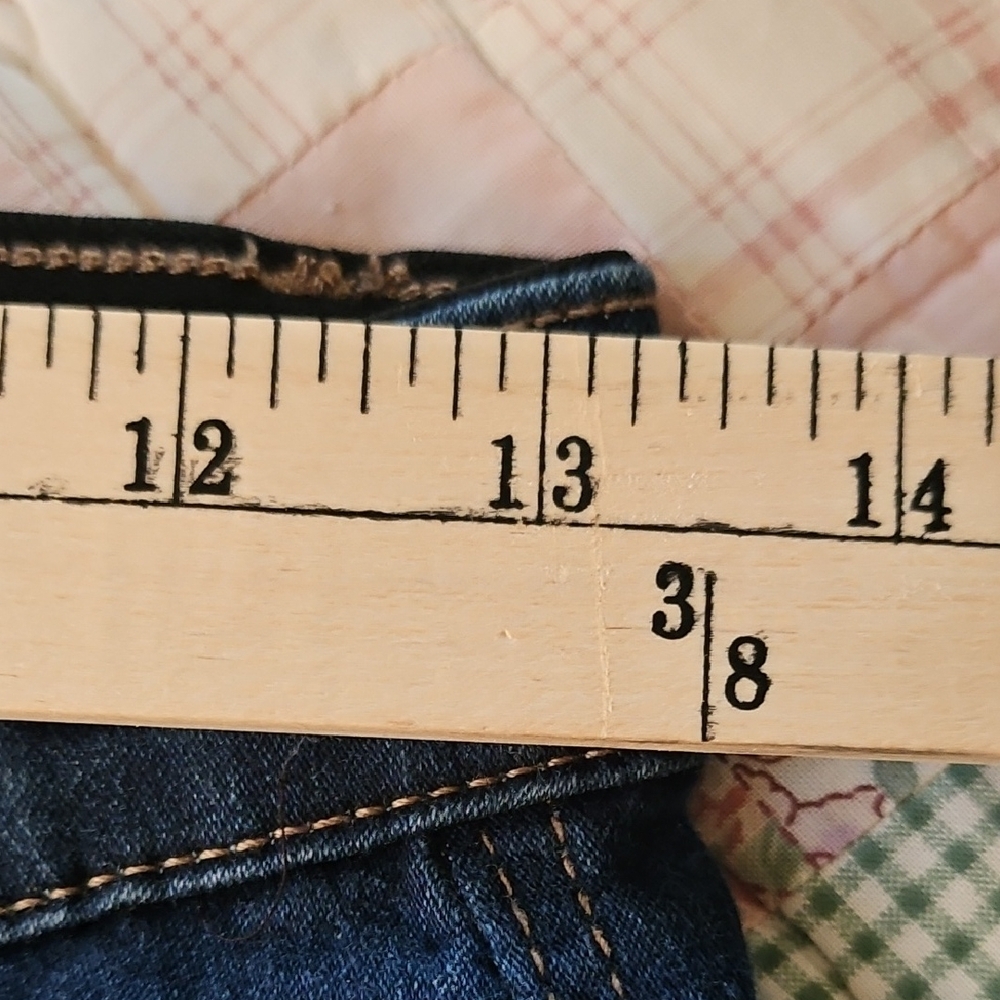 Curve Appeal Bermuda Shorts - Comfort Waistband- Dark Wash - Picture 5 of 7